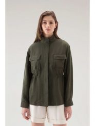 Woolrich Kurtka przejściowa "Fluid" w kolorze khaki rozmiar: L. Brązowe kurtki Woolrich, l, bez wzorów, bez kaptura. Za 594.39 zł.