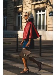 Victor & Hugo Paris Skórzana torebka "Shak" w kolorze szarym - 23,5 x 20 x 10 cm rozmiar: onesize. Szare torebki klasyczne Victor & Hugo Paris, bez wzorów, z materiału, przez ramię, bez dodatków. Za 295.99 zł.