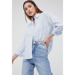 Answear Lab koszula bawełniana damska relaxed z kołnierzykiem klasycznym. Niebieskie koszule Answear Lab, l, bez wzorów, z bawełny, klasyczne, bez kołnierzyka, bez ramiączek. W wyprzedaży za 144.99 zł.