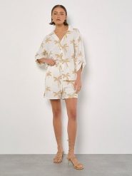 Apricot Szorty w kolorze białym rozmiar: XS. Białe szorty Apricot, bez wzorów. Za 78.99 zł.