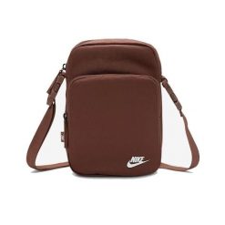 Saszetka na ramię Nike Nk Heritage Crossbody. Brązowe nerki i saszetki Nike, bez wzorów, sportowe, bez dodatków. Za 110.99 zł.
