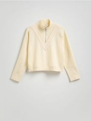 Bluza z rozpinanym półgolfem - złamana biel. Bluzy Reserved, l, bez wzorów, z bawełny, bez kaptura. W wyprzedaży za 99.99 zł.