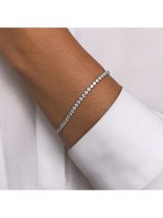 Les Petites Précieuses Srebrna bransoletka z cyrkoniami rozmiar: onesize. Szare bransoletki Les Petites Précieuses, z cyrkonią, srebrne. Za 208.95 zł.