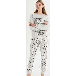 Piżama Mickey Mouse - Jasny szar. Piżamy marki Sinsay. Za 79.99 zł.