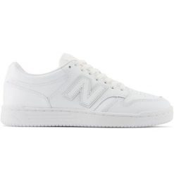 Buty New Balance 480 BB480L3W białe. Białe buty treningowe bez wzorów, z materiału, bez zapięcia, trekkingowe. Za 542.17 zł.