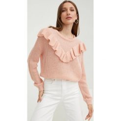 Answear Lab sweter damski kolor różowy lekki. Czerwone swetry Answear Lab, l, bez wzorów, z dzianiny, bez ramiączek. Za 129.99 zł.