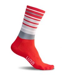 Skarpety Rowerowe dla dorosłych unisex LUXA Dynamic. Czerwone skarpetki LUXA, bez wzorów, z materiału. Za 49.90 zł.