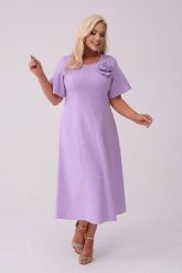 Elegancka sukienka Doris na wesele w odcieniach lawendy PLUS SIZE XXL. Fioletowe sukienki Moda Size Plus Iwanek, na imprezę, plus size, bez wzorów, z elastanu, eleganckie, bez kołnierzyka, plus size, bez ramiączek, midi, rozkloszowane. Za 349.90 zł.