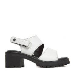 Sandały G-Star. Białe sandały G-Star, bez wzorów, retro, bez obcasa, na słupku, bez zapięcia. Za 155.99 zł.