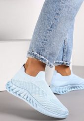 Niebieskie Buty Sportowe Kratair. Niebieskie buty sportowe lifestyle Renee, bez wzorów, eleganckie, z okrągłym noskiem, przed kostkę, bez zapięcia. W wyprzedaży za 55.99 zł.