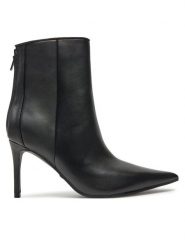 Guess Botki Feyly FLDFEY LEA10 Czarny. Czarne botki Guess, z aplikacjami, ze skóry, bez obcasa, na szpilce, bez zapięcia. Za 489.99 zł.
