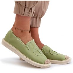 Klasyczne Damskie Espadryle Zielone Flaure. Zielone espadryle bez wzorów, klasyczne, bez obcasa. Za 117.63 zł.