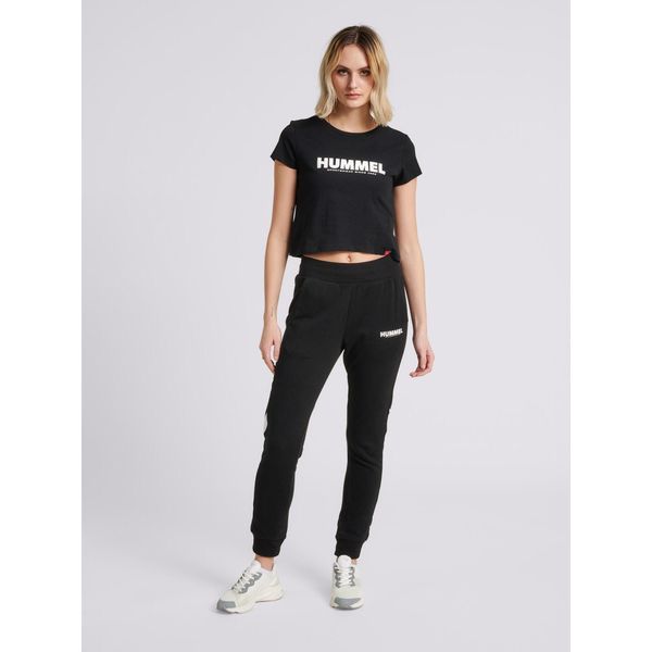 T-SHIRT KOSZULKA SPORTOWA DAMSKA HUMMEL hmlLEGACY WOMAN CROPPED TOP. Czarne topy sportowe Hummel, m, bez wzorów, na fitness i siłownię. Za 55.00 zł.