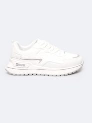 Sneakersy damskie białe RR274A213 101. Białe buty sportowe lifestyle BIG STAR, bez wzorów, ze skóry ekologicznej, eleganckie, bez zapięcia. W wyprzedaży za 159.99 zł.