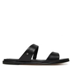 Klapki MICHAEL Michael Kors. Czarne klapki MICHAEL Michael Kors, bez wzorów, bez obcasa, bez zapięcia. Za 279.99 zł.