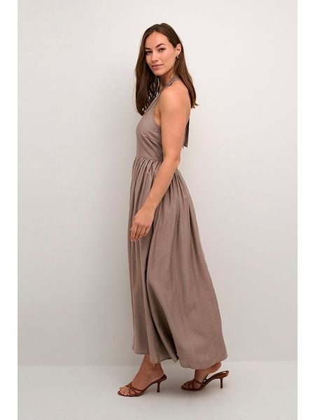 CULTURE Sukienka w kolorze jasnobrązowym rozmiar: M. Brązowe sukienki Culture, m, bez wzorów, bez kołnierzyka, bez ramiączek, maxi. Za 153.71 zł.