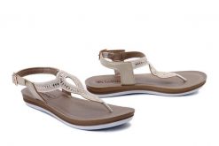 INBLU BA-53 054 platynowy, sandały damskie. Żółte sandały Inblu, bez wzorów, bez obcasa, bez zapięcia. Za 80.99 zł.