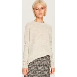Długi sweter - Jasny szar. Szare swetry Reserved, z długim rękawem. Za 69.99 zł.