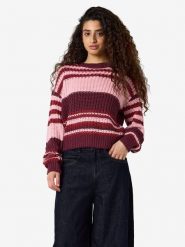 Noisy may Sweter "Charlie" w kolorze bordowo-różowym rozmiar: S. Czerwone swetry Noisy May, s, bez wzorów, ze splotem, bez ramiączek. Za 124.95 zł.