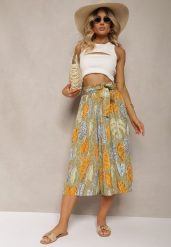 Jasnozielone Spodnie Szwedy z Bawełną High Waist Wykończone Gumką w Talii Pasefia. Zielone jeansy Renee, bez wzorów, z bawełny, biznesowe, z podwyższonym stanem. W wyprzedaży za 29.99 zł.