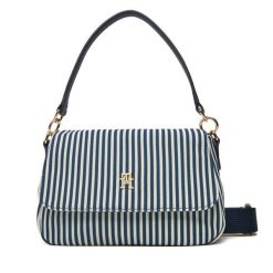 Torebka Tommy Hilfiger. Niebieskie torebki klasyczne Tommy Hilfiger, bez wzorów, klasyczne, bez dodatków. Za 259.99 zł.