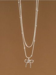 Naszyjniki 2 pack - srebrny. Szare naszyjniki Sinsay, srebrne. Za 12.99 zł.