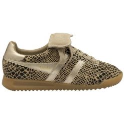 Damskie zamszowe buty sportowe Gola Stadium '86 Sahara. Brązowe buty treningowe Gola, bez wzorów, z gumy, bez zapięcia, do piłki nożnej. Za 553.50 zł.