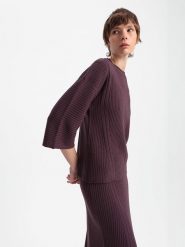BGN Sweter w kolorze fioletowym rozmiar: 38. Różowe swetry BGN, bez wzorów, bez ramiączek. Za 74.81 zł.