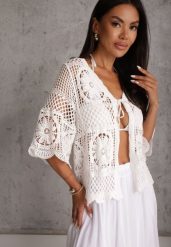 Biały Ażurowy Kardigan-Narzutka z Bawełny w Stylu Boho z Wiązaniem Panestra. Białe swetry Renee, na lato, m, w ażurowe wzory, z bawełny, boho, bez ramiączek. Za 79.99 zł.