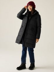 Regatta Płaszcz pikowany "Eryn" w kolorze czarnym rozmiar: 44. Czarne płaszcze Regatta, bez wzorów, bez kaptura. Za 358.48 zł.