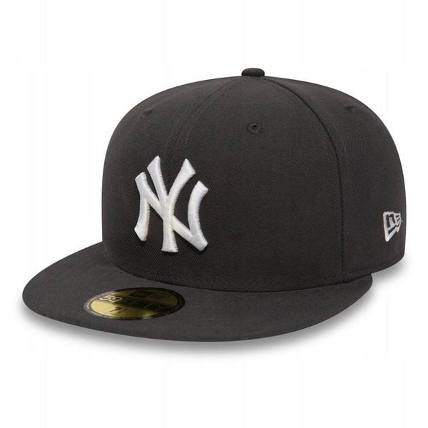Czapka z daszkiem New Era 59FIFTY MLB New York Yankees League Essential 10010761. Czarne czapki z daszkiem New Era, bez wzorów. Za 182.85 zł.