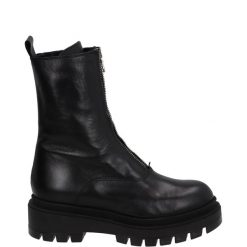 CZARNE BOTKI NINA-05 VIT NERO. Czarne botki Venezia, bez wzorów, ze skóry, bez obcasa, bez zapięcia. Za 349.00 zł.