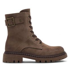 Botki Clara Barson. Brązowe botki Clara Barson, bez wzorów, bez obcasa, na płaskiej podeszwie, bez zapięcia. Za 111.99 zł.
