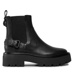 Sztyblety Kurt Geiger. Czarne botki Kurt Geiger, bez wzorów, bez obcasa, na płaskiej podeszwie, bez zapięcia. Za 769.99 zł.
