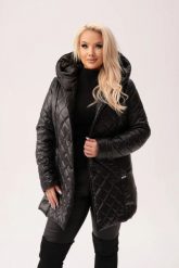 Czarna zimowa kurtka Alina - wyjątkowe połączenie tkanin PLUS SIZE XXL OVERSIZE. Czarne kurtki Moda Size Plus Iwanek, na jesień, plus size, bez wzorów, z poliesteru, eleganckie, bez kaptura. W wyprzedaży za 299.90 zł.