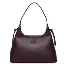 Torebka BOSS. Czerwone torebki klasyczne Boss, bez wzorów, klasyczne, bez dodatków. Za 799.99 zł.