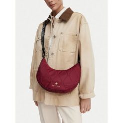 Torebka Beverly Hills Polo Club. Czerwone listonoszki Beverly Hills Polo Club, bez wzorów, bez dodatków. Za 159.99 zł.
