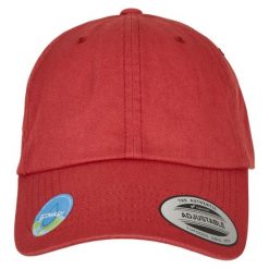 Klasyczna Czapka Z Daszkiem Eco Wash. Czerwone czapki z daszkiem FLEXFIT, bez wzorów, klasyczne. Za 75.99 zł.