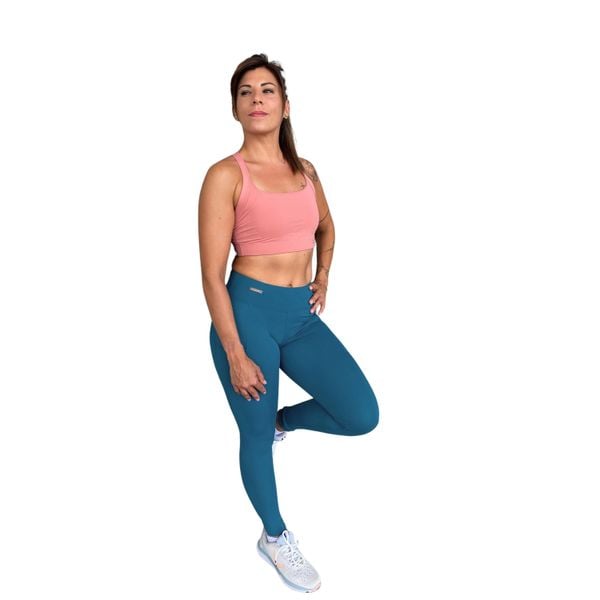 Legginsy damskie Les Poulettes Fitness vert canard. Niebieskie legginsy LES POULETTES FITNESS, bez wzorów, z materiału, eleganckie. W wyprzedaży za 323.50 zł.