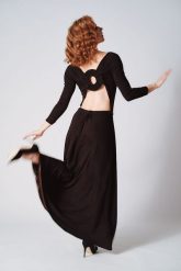 Sukienka Vivienne Czarna. Czarne sukienki Hultaj Polski, na co dzień, m, bez wzorów, z lycry, wizytowe, bez kołnierzyka, bez ramiączek. Za 429.00 zł.