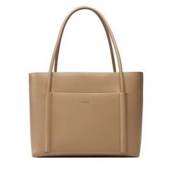 Torebka Calvin Klein. Brązowe shopper bag Calvin Klein, bez wzorów, klasyczne, bez dodatków. Za 419.99 zł.