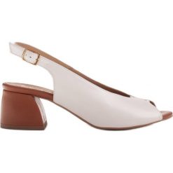 Marco Shoes Białe sandały 1573P ze skóry na stabilnym obcasie. Białe sandały Marco Shoes, bez wzorów, ze skóry, bez obcasa, bez zapięcia. Za 269.00 zł.