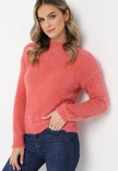 Ciemnoróżowy Sweter z Półgolfem i Dłuższym Włosiem Evassem. Czerwone swetry Born2be, s, bez wzorów, z dzianiny, bez ramiączek. W wyprzedaży za 59.49 zł.