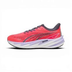 Buty do biegania damskie Puma Velocity Nitro 5. Czerwone buty do biegania Puma, na lato, bez wzorów, z materiału, bez zapięcia, do biegania. Za 532.50 zł.
