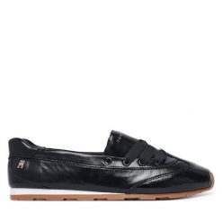 Baleriny Tommy Hilfiger. Czarne baleriny Tommy Hilfiger, bez wzorów, bez obcasa, bez zapięcia. Za 449.99 zł.