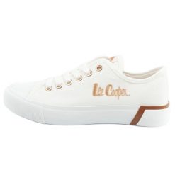 Buty Trampki Lee Cooper LCW-25-31-3428L Białe. Białe trampki bez wzorów, z gumy, klasyczne, bez zapięcia. Za 241.89 zł.