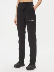 Adidas Spodnie outdoor IB1131 Czarny Regular Fit. Czarne spodnie sportowe adidas, bez wzorów, z syntetyku, outdoorowe. Za 649.99 zł.