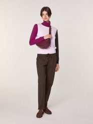 Rodier Wełniany sweter w kolorze jasnoróżowo-fioletowym rozmiar: L. Różowe swetry Rodier, l, bez wzorów, z wełny, bez ramiączek. Za 239.99 zł.