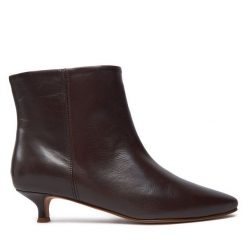 Botki Balagan. Brązowe botki BALAGAN, bez wzorów, bez obcasa, na szpilce, bez zapięcia. Za 749.99 zł.