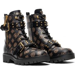 Botki damskie brązowe Guess Ondina3. Czarne botki Guess, z aplikacjami, bez obcasa, bez zapięcia. Za 379.90 zł.